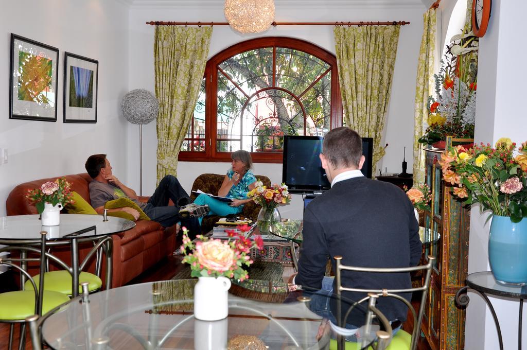 Boutique Hotel Casa Foch Quito Extérieur photo