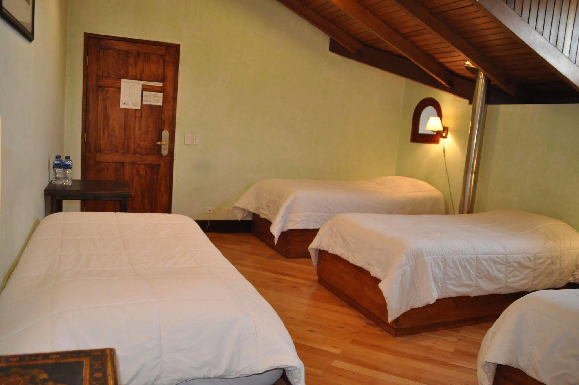 Boutique Hotel Casa Foch Quito Extérieur photo